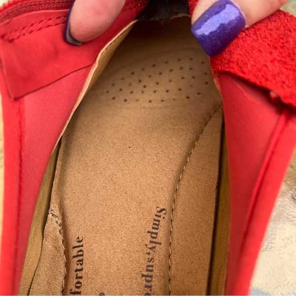 Softspots Red Zip Up Leather Comfort Walking Shoes - Picture 10 of 13